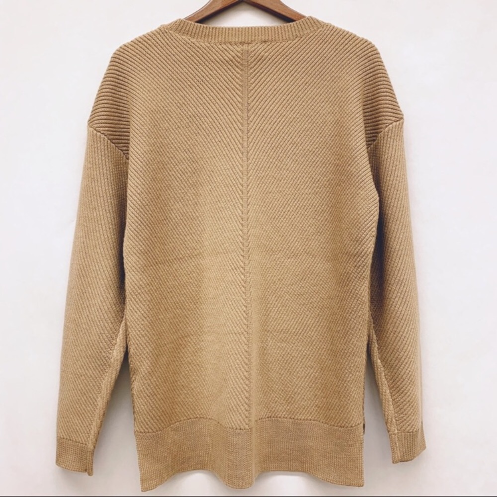 Aritzia Wilfred Free Merino Wool Isabelli Sweater - Picture 4 of 6